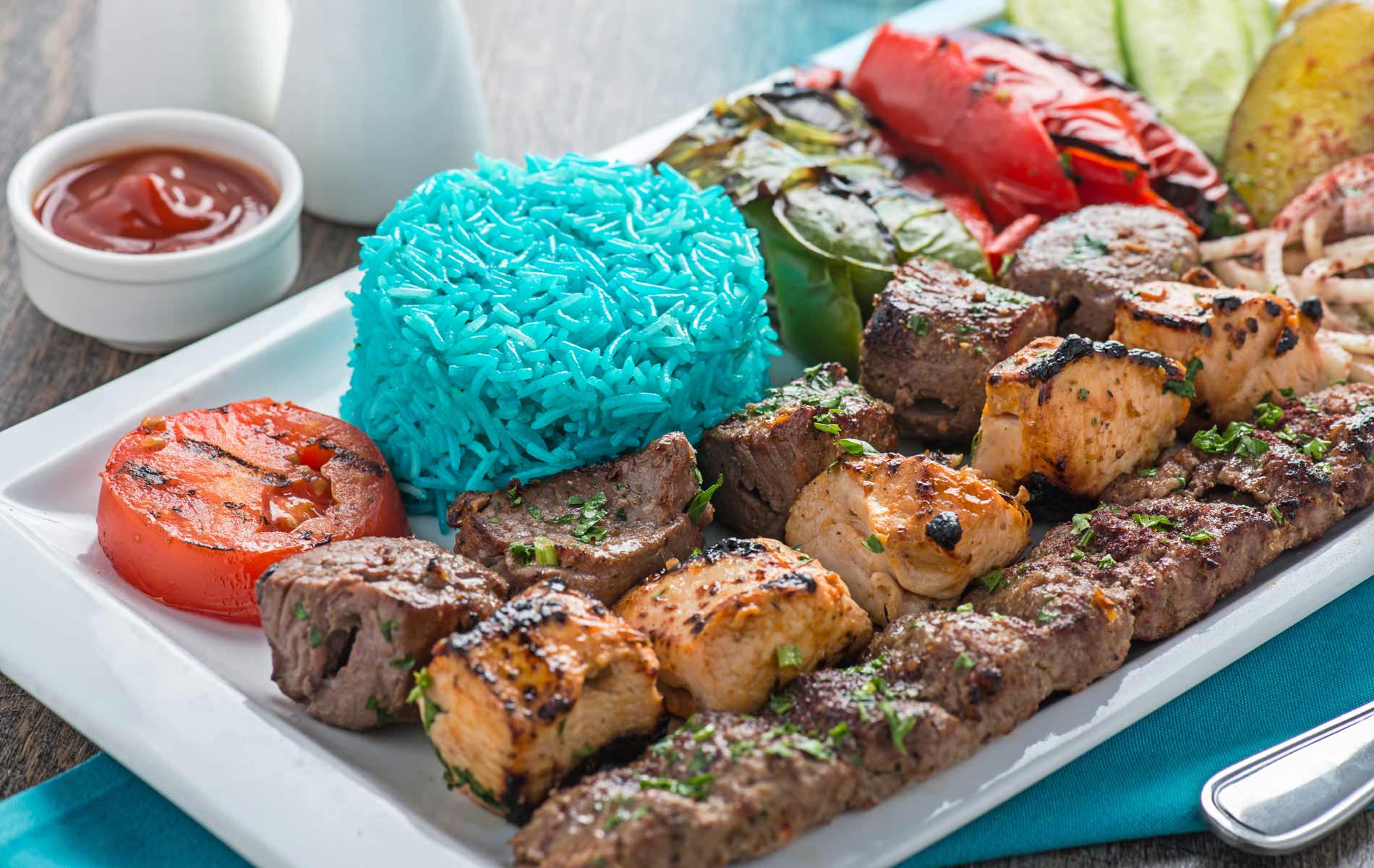 Cyan Cafe & Lounge